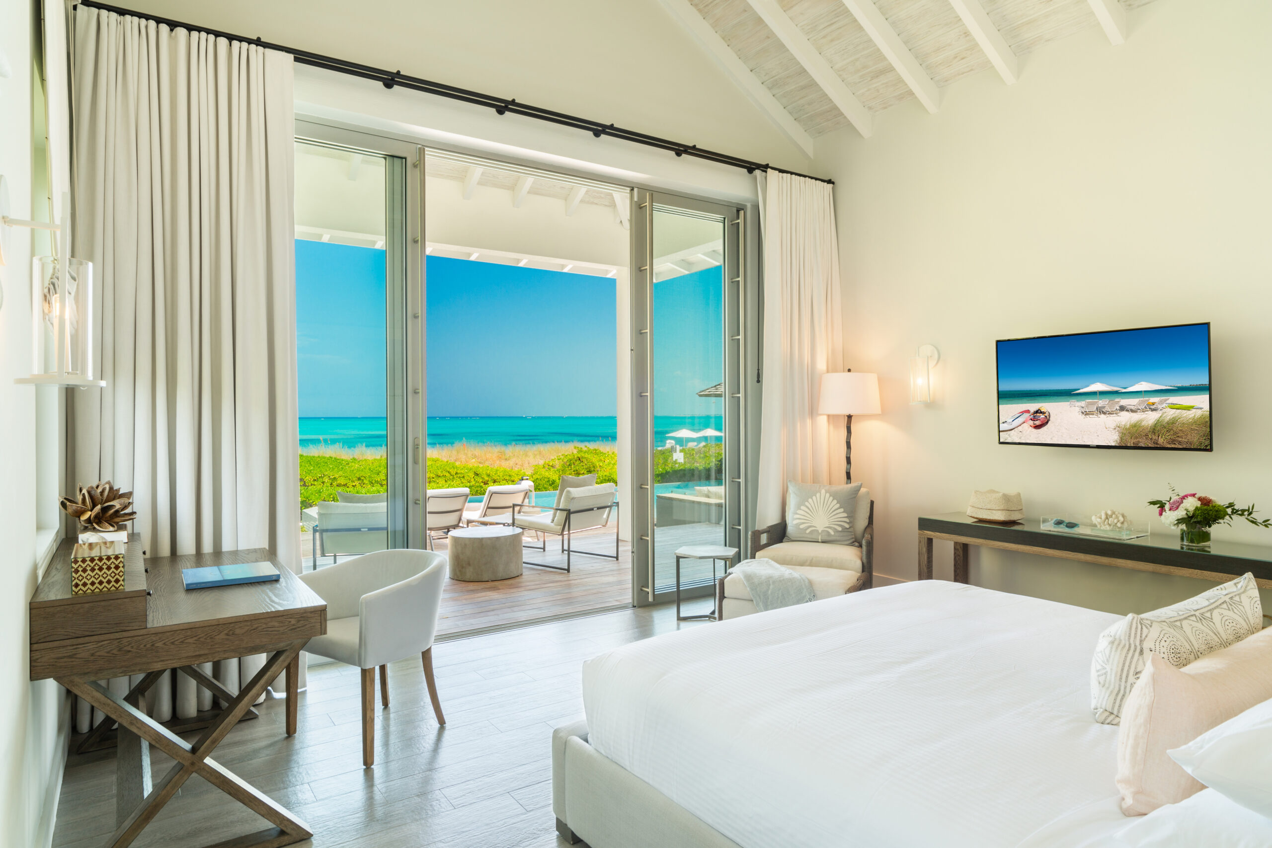 Villa Frangipani Oceanfront Bedroom